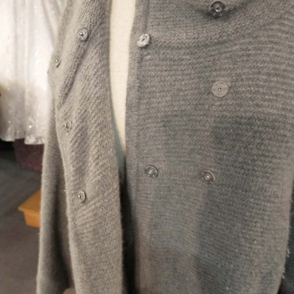 Lamb wools cardigan - Picture 5 of 6